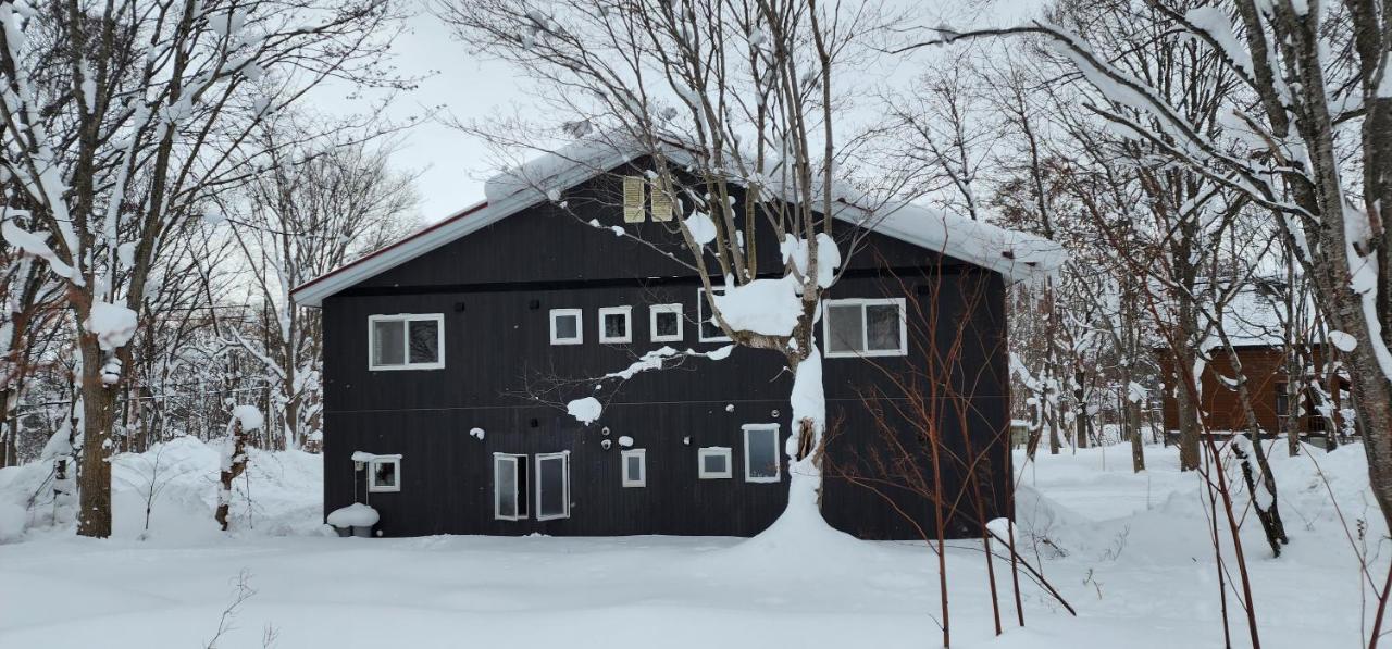 El Cosmo Lodge, Niseko Exterior photo