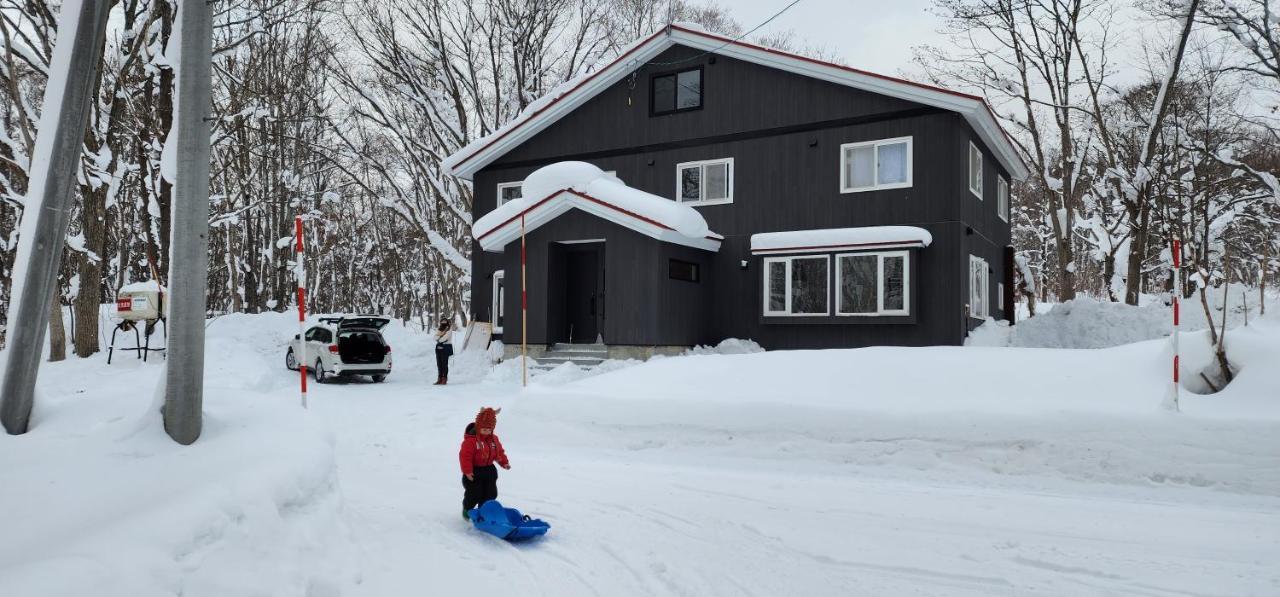 El Cosmo Lodge, Niseko Exterior photo